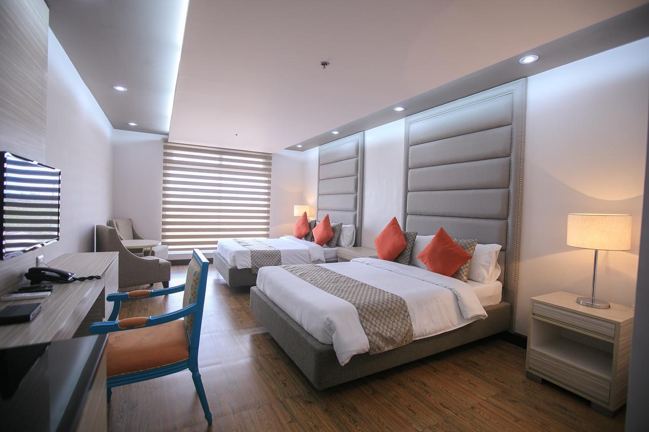 La Maja Rica Hotel Tarlac City Екстериор снимка