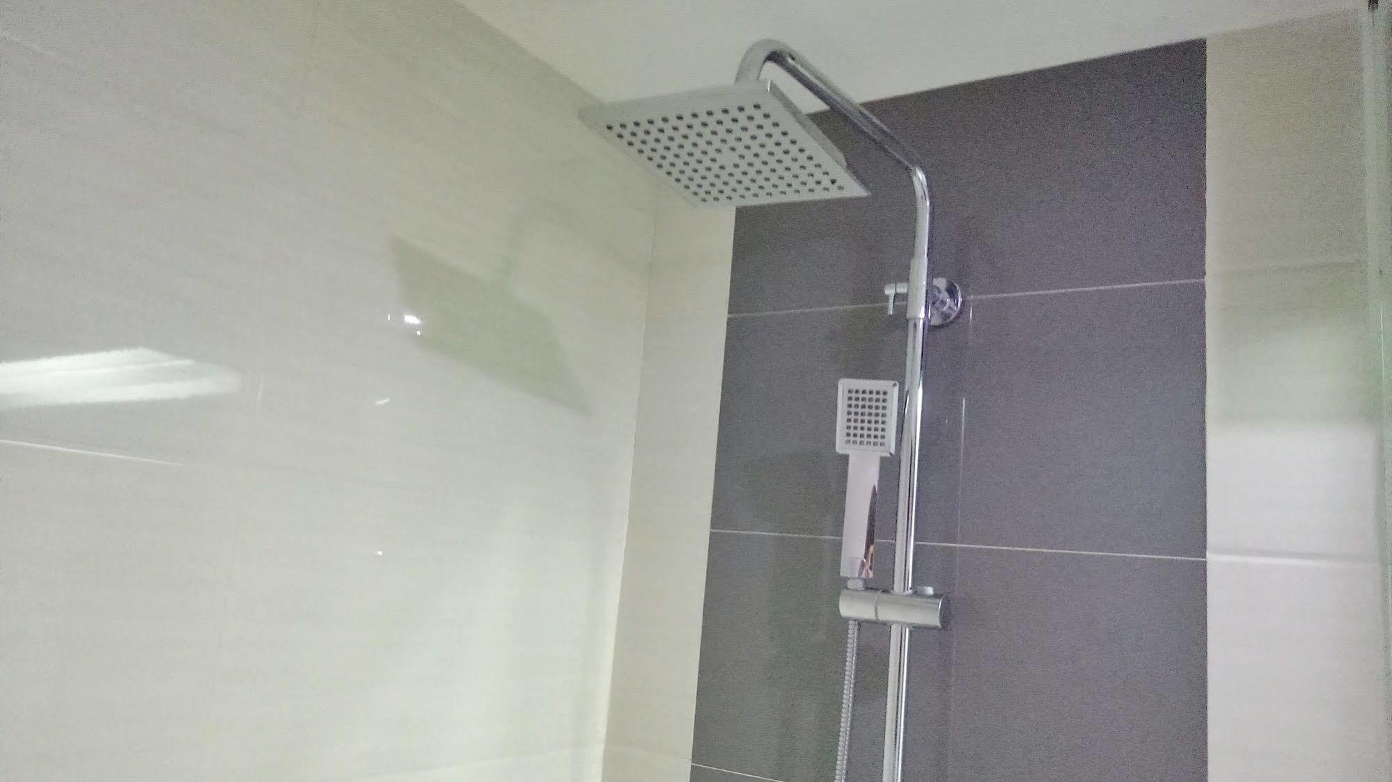 La Maja Rica Hotel Tarlac City Екстериор снимка